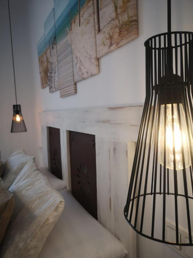 Apartamento Suite Arco De La Villa,Solo Familia Y Parejas,Parking Gratuito Conil de la Frontera Kültér fotó