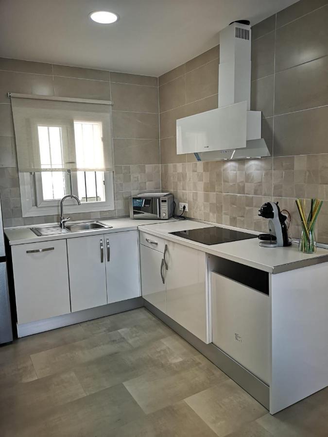 Apartamento Suite Arco De La Villa,Solo Familia Y Parejas,Parking Gratuito Conil de la Frontera Kültér fotó